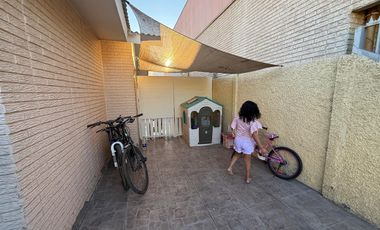 OPORTUNIDAD-VENTA DE CASA EN LA VIÑITA III-EL PALOMAR