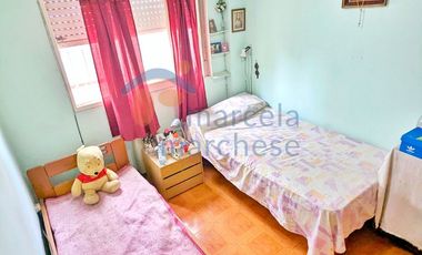 Depto. 3 Amb + Patio de 52 m² + Cochera + Patio Secundario con Lavadero Cubierto