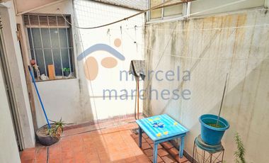 Depto. 3 Amb + Patio de 52 m² + Cochera + Patio Secundario con Lavadero Cubierto