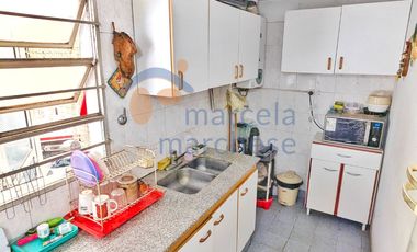 Depto. 3 Amb + Patio de 52 m² + Cochera + Patio Secundario con Lavadero Cubierto