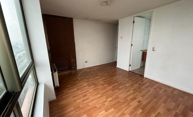 Se ARRIENDA Depto en Teniente Cruz con Av. Pajaritos, Pudahuel.