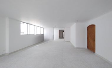 Apartamento en arriendo en Alto Prado.