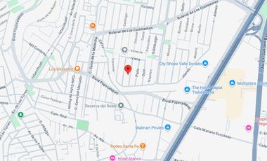 Venta de Casa en Praga, Valle Dorado, Tlalnepantla, México