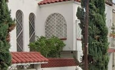 Oportunidad de Remate – Casa en Zona con Alta Demanda, Claveria Azcapotzalco.