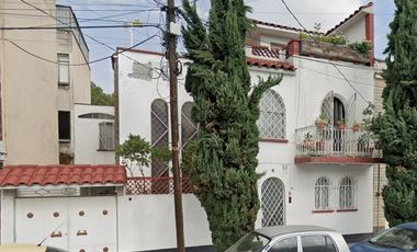 Oportunidad de Remate – Casa en Zona con Alta Demanda, Claveria Azcapotzalco.