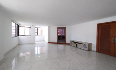 Apartamento en arriendo en Alto Prado.