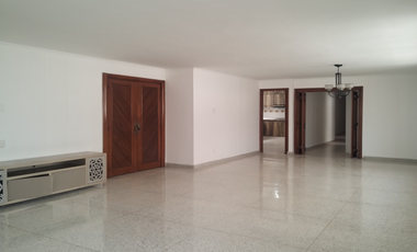 Apartamento en arriendo en Alto Prado.