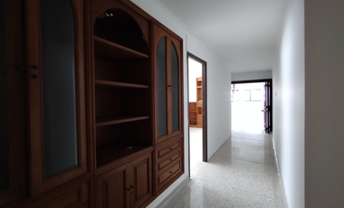 Apartamento en arriendo en Alto Prado.