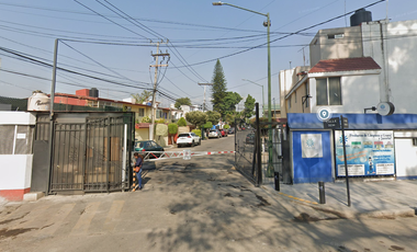 REMATE INMOBILIARIO en PIAMONTE # 10, RESIDENCIAL