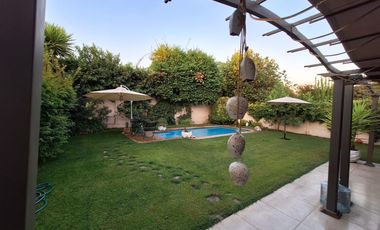 Se arrienda preciosa casa en Chicureo Norte