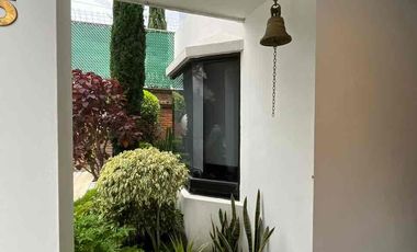 Residencia clásica, en fraccionamiento exclusivo con la mejor ubicación de la Ciudad.