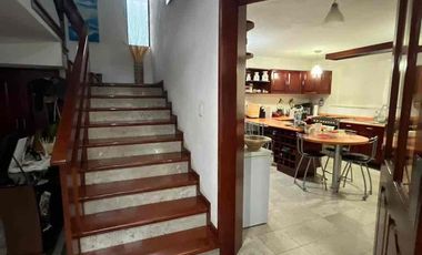 Residencia clásica, en fraccionamiento exclusivo con la mejor ubicación de la Ciudad.