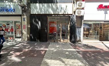 Excelente Local 188m2 En Pleno Paseo Ahumada / Plaza Armas