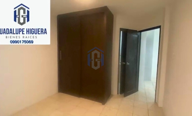 Casa de 2 plantas en alquiler – Mucho Lote 1, Guayaquil
