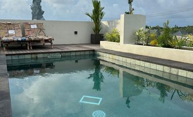 FOR SALE SEMI VILLA HOUSE WITH ROOFTOP AND BEAUTY SWIMMING POOL AT DENPASAR