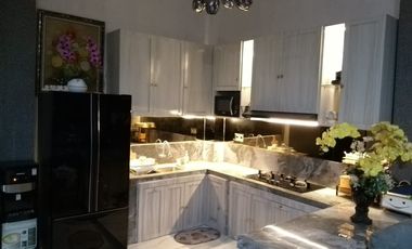 🏡 Dijual Rumah Mewah 2 Lantai – Full Interior!