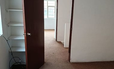 rento departamento con entrada independiente en la Loma Tlalnepantla, 2 recamaras sin estacionamiento