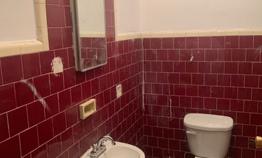 Casa en Venta para Oficina - Clínica - Escuela en Col. Bellavista en Puebla