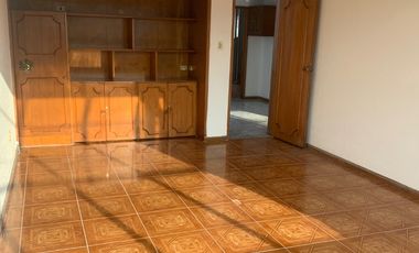 Casa en Venta para Oficina - Clínica - Escuela en Col. Bellavista en Puebla