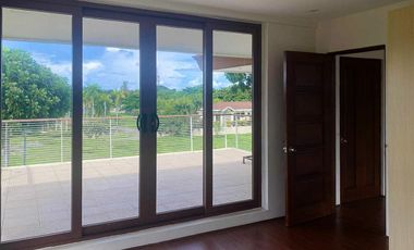 A Sanctuary of Serenity Meet your Elegant Modern Residence