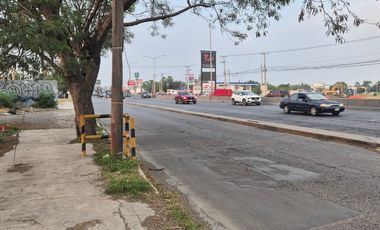 Terreno Comercial en Carretera a Laredo