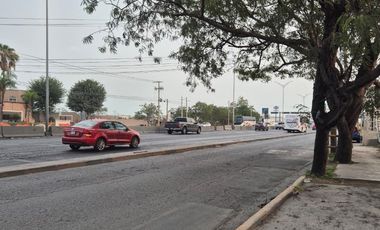 Terreno Comercial en Carretera a Laredo