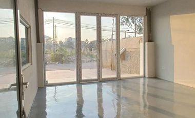 Siap Pakai !! Jual / Sewa Gudang Kalideres dan Kantor 4 Lantai Luas 738m2