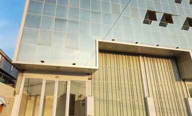 Siap Pakai !! Jual / Sewa Gudang Kalideres dan Kantor 4 Lantai Luas 738m2