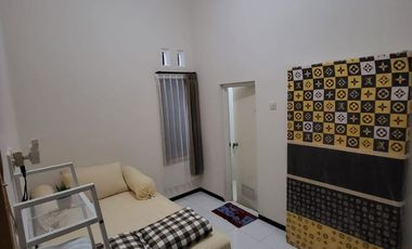 DISEWAKAN VILLA TENGAH KOTA BATU DEKAT SEMUA TEMPAT WISATA