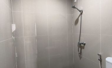 Disewakan Rumah Semi Furnished 2 Lantai NorthBend Metland Puri