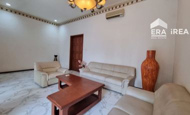 RUMAH MEWAH DIJUAL DI SOLO DEKAT SOLO GRAND MALL