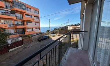 Se arrienda amplio y luminosos departamento 3D1B en Playa ancha Valparaiso