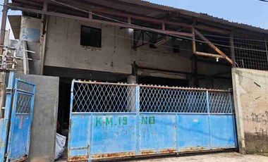 Di Jual Tanah Bangunan /
Bekas Pabrik Bakso 
Di Kebon Besar Tanggerang
km 19