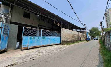 Di Jual Tanah Bangunan /
Bekas Pabrik Bakso 
Di Kebon Besar Tanggerang
km 19