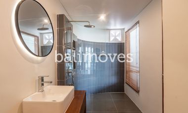 Two Bedroom Beautiful Brand New Villa in Kesiman