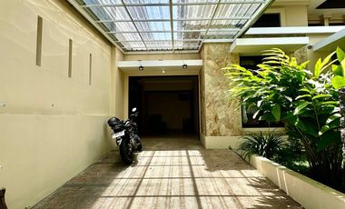 Dijual/Disewakan Rumah Mewah Furnish di Kawasan Elite Araya Malang