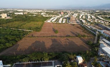 Terreno en Venta – Boulevard Nuevo Vallarta, Junto a Los Tigres