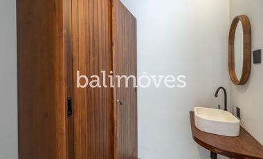 Bright Three Bedroom Brand New Villa in Sanur