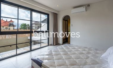 Bright Three Bedroom Brand New Villa in Sanur