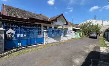 Rumah dijual dekat Solo Baru letak strategis