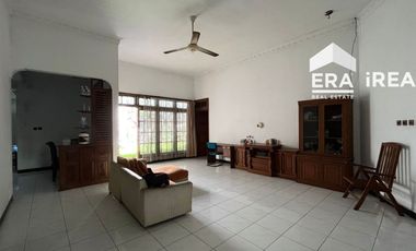 Rumah dijual dekat Solo Baru letak strategis