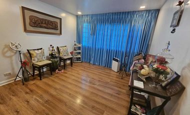 PRICE DROP! Beautiful 2-Storey Valle Verde 6 Townhouse with 3BR and Large Attic for Sale!