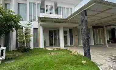 Disewakan  Rumah Minimalis Siap Huni  Lariz Ville Pakuwon