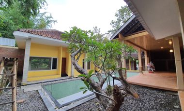 Villa dan Kebun Buah Mojogedang