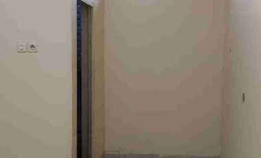 Nego sampai jadi. Kost dan Rumah  luas tanah 1.870 m2 Dekat Kampus Unismuh Makassar passive income