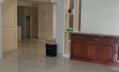 JUAL dan SEWA Rumah tinggal bisa buat kantor