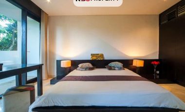 FOR SALE VILLA WITH BEAUTY SWIMMING POOL AND JUNGLE VIEW AT SUKAWATI