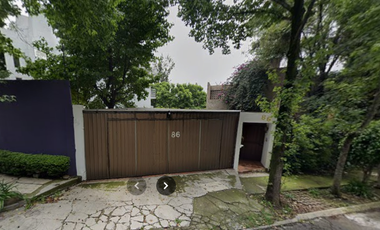 CASA DE REMATE EN VENTA EN BOSQUE DE CAOBAS BOSQUES DE LAS LOMAS MIGUEL HIDALGO CDMX