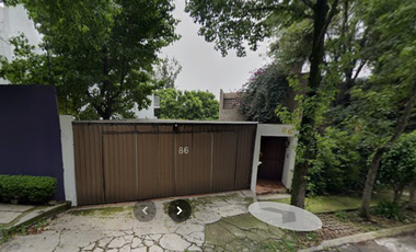 CASA DE REMATE EN VENTA EN BOSQUE DE CAOBAS BOSQUES DE LAS LOMAS MIGUEL HIDALGO CDMX