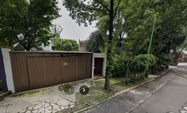 CASA DE REMATE EN VENTA EN BOSQUE DE CAOBAS BOSQUES DE LAS LOMAS MIGUEL HIDALGO CDMX